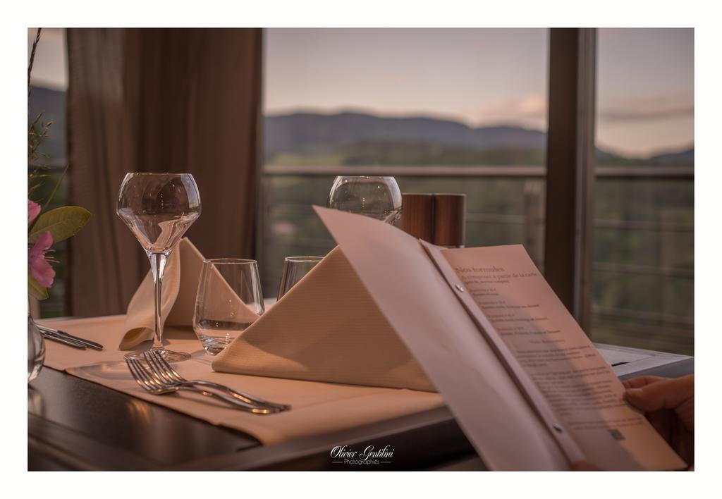 Hotel Restaurant Les Alisiers لابوتروي المظهر الخارجي الصورة