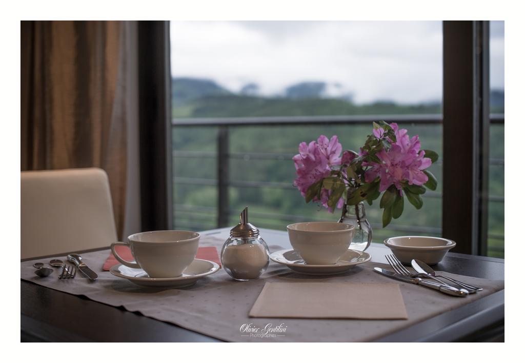 Hotel Restaurant Les Alisiers لابوتروي المظهر الخارجي الصورة