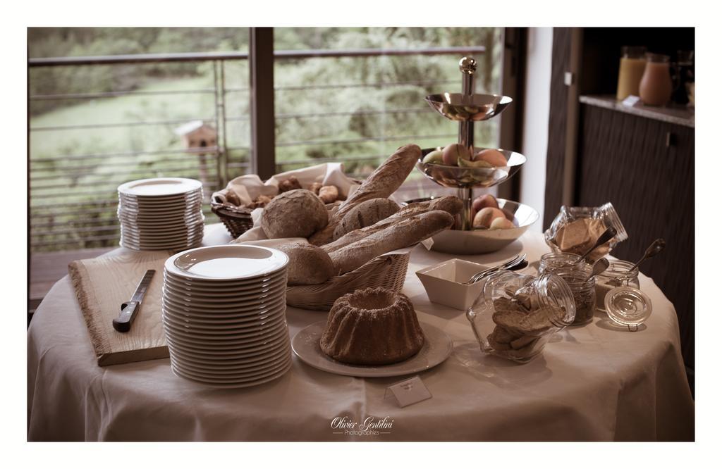 Hotel Restaurant Les Alisiers لابوتروي المظهر الخارجي الصورة